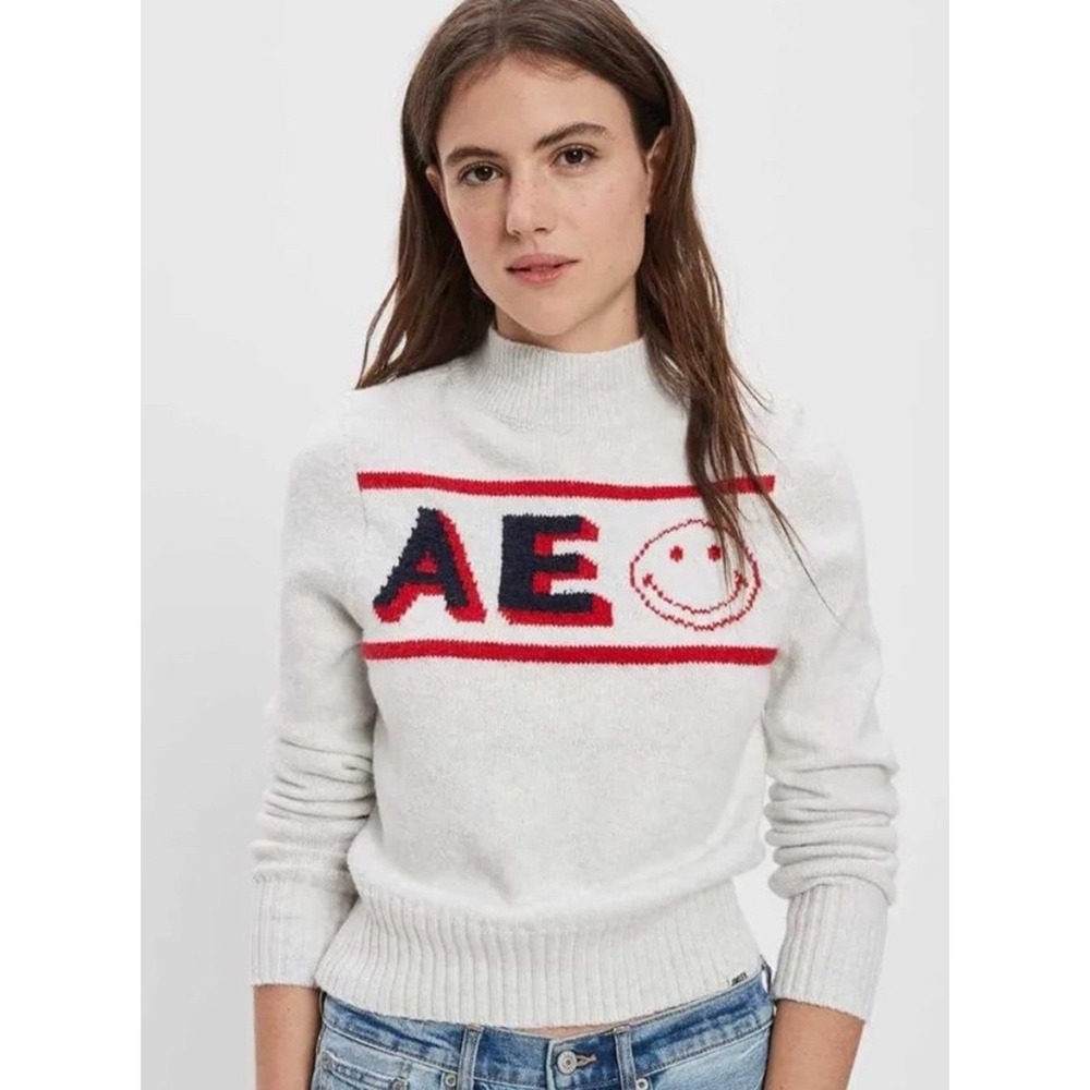 American Eagle Outfittersโ Gray AE Smiley Face Mock Neck Sweater Size Large New